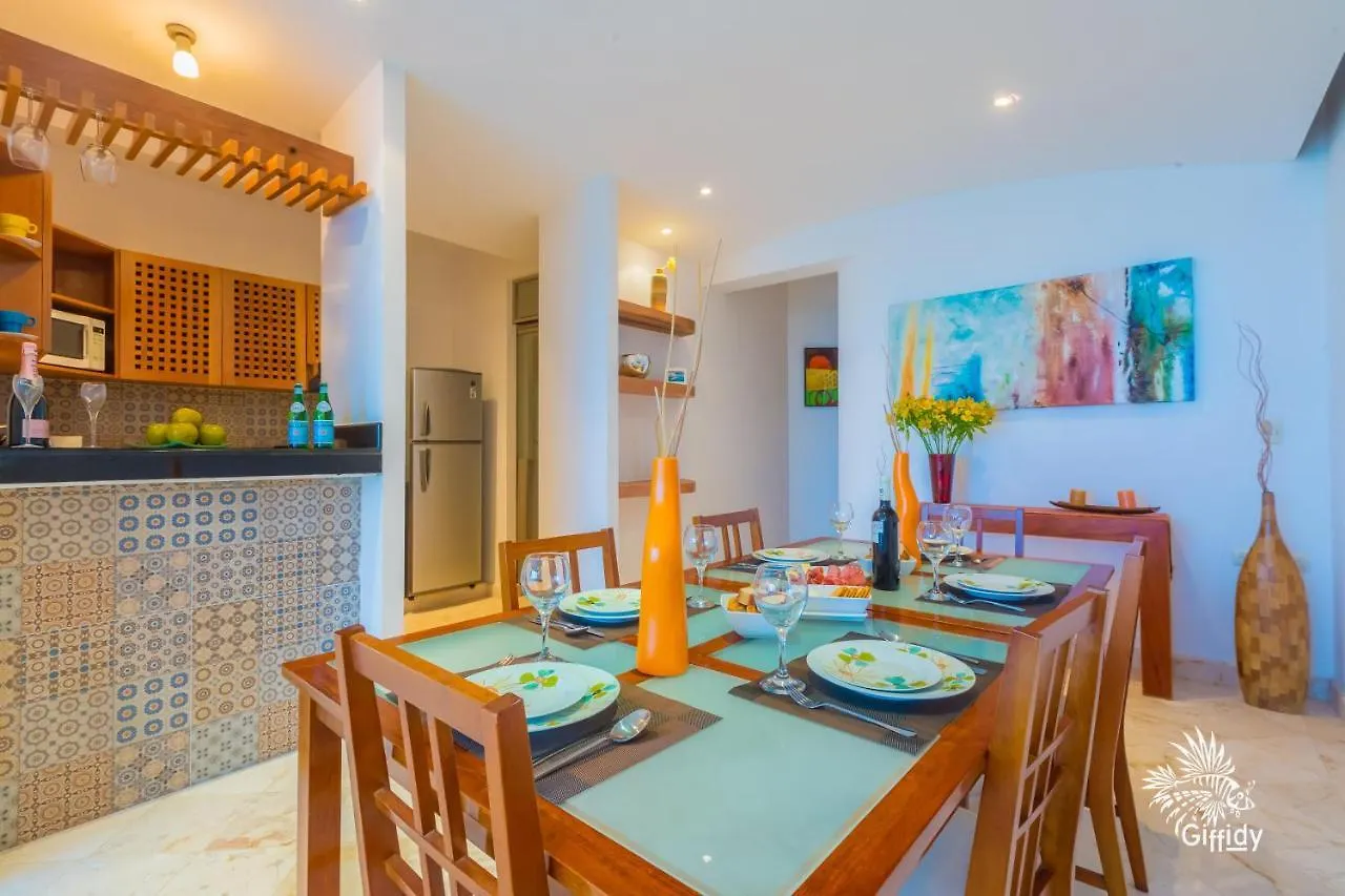 Deep Blue Condos - 102 Isla Mujeres