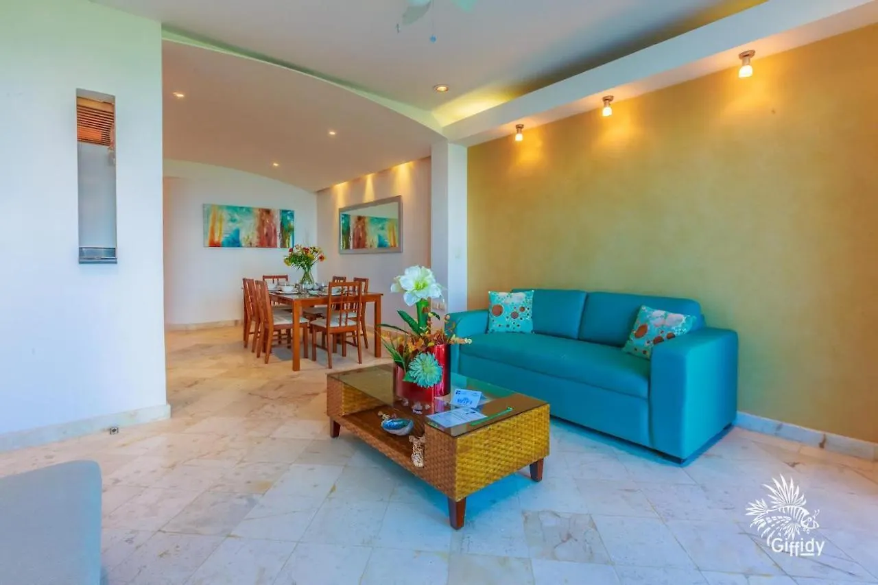 Deep Blue Condos - 102 Isla Mujeres