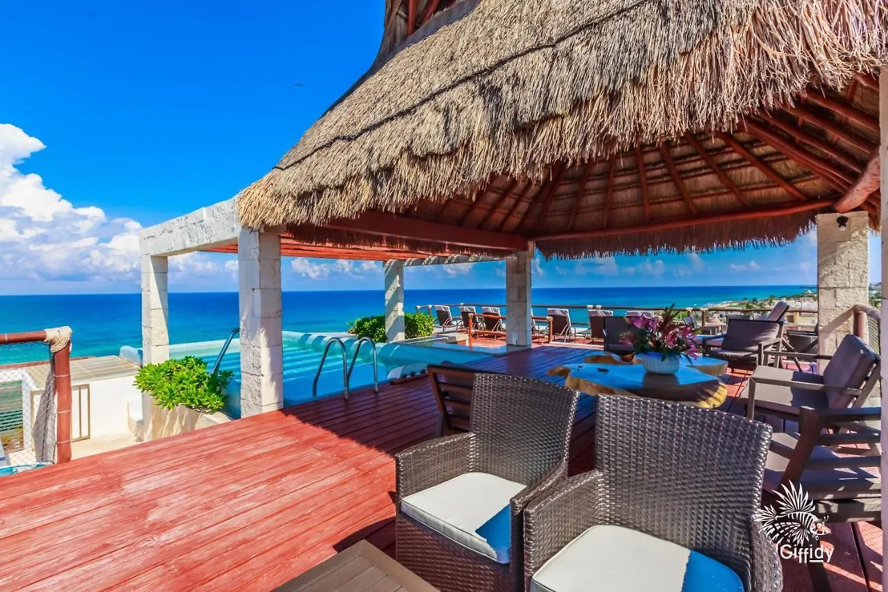 Vakantiehuis Deep Blue Condos - 102 Isla Mujeres